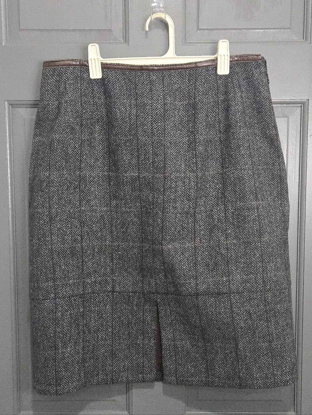 Classic Gray Herringbone Pencil Skirt